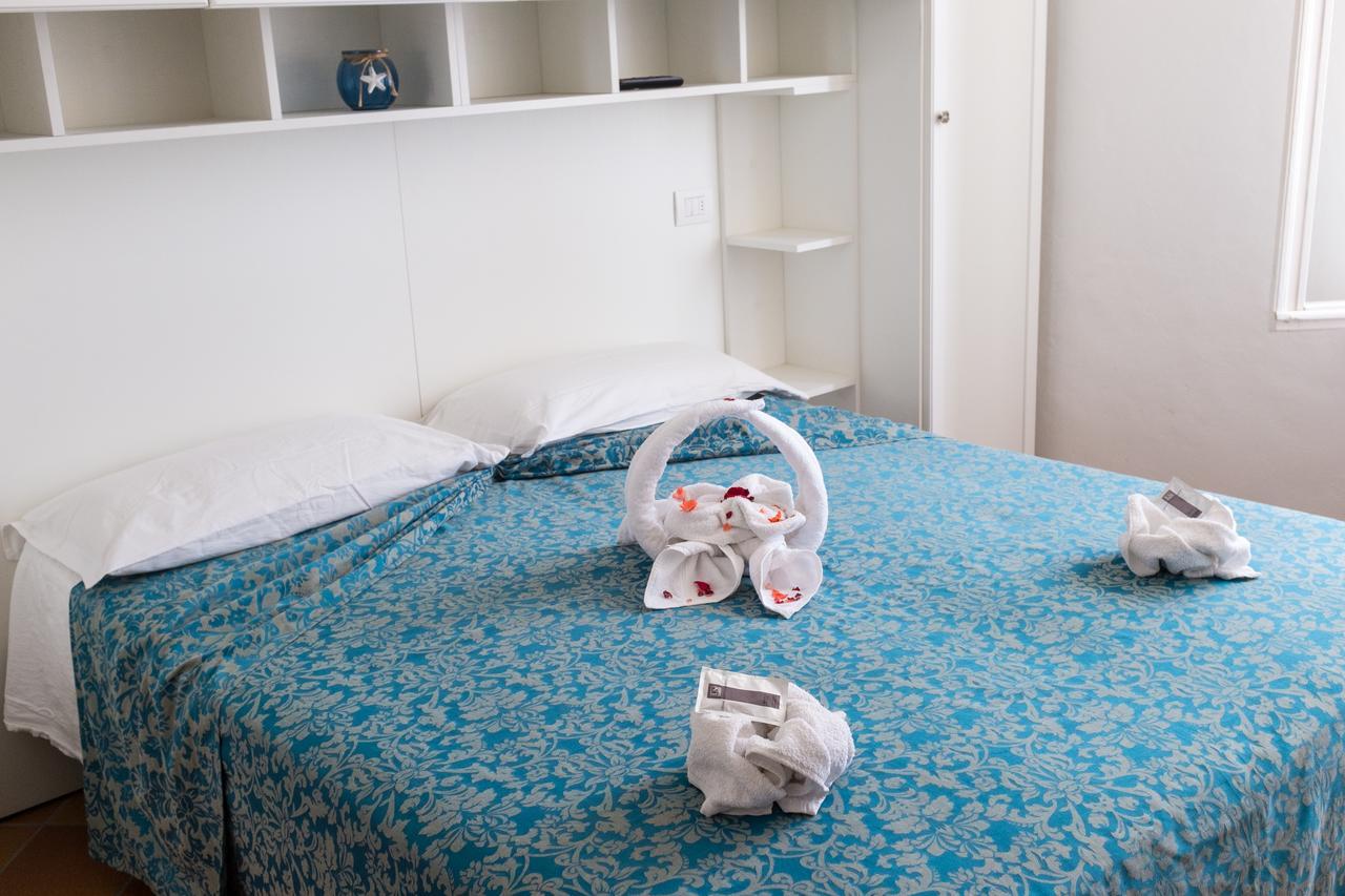 Hotel Villa Laura Rimini Ngoại thất bức ảnh